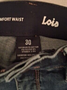 Lois Women's Straight Leg Jeans in Classic Blue